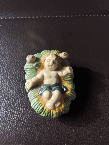 Baby jesus crib - jesus,